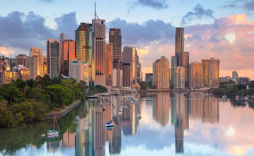 Brisbane city skyline with Story Bridge, representing mobile physiotherapy services in inner Brisbane