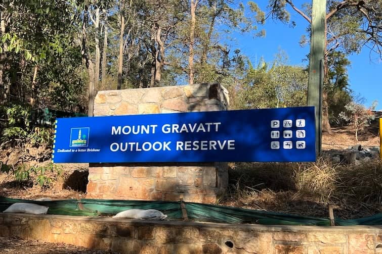 Mobile physiotherapy in Mount Gravatt hillside home