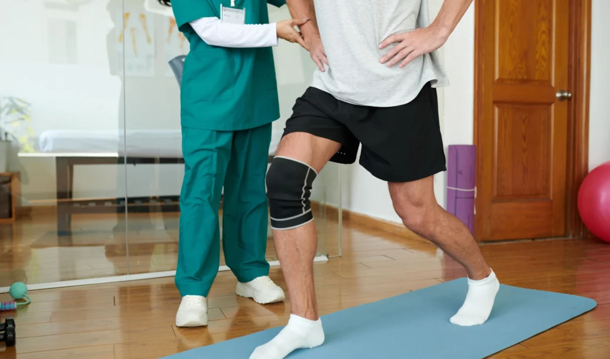 Physiotherapy After Hip Replacement: Your Complete Guide to Recovery at Home