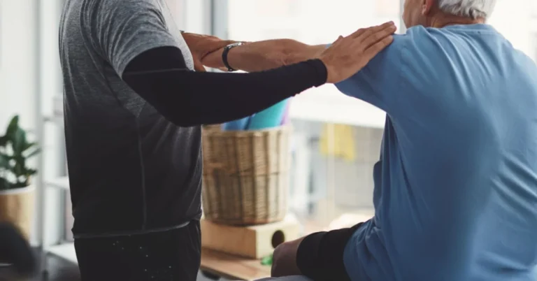 Dementia Physiotherapy: A Complete Guide to Movement-Based Care at Home